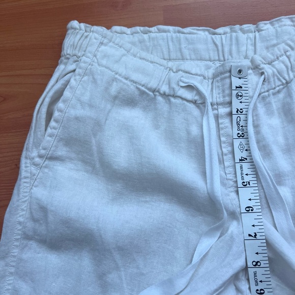 Old Navy Mid Rise Linen Blend Cropped Pants - Picture 6 of 9